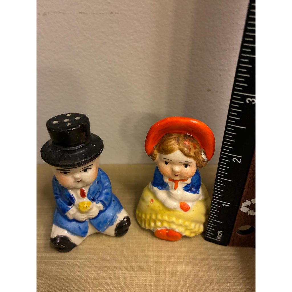 Vintage Made in Japan Couple Salt & Pepper Shakers