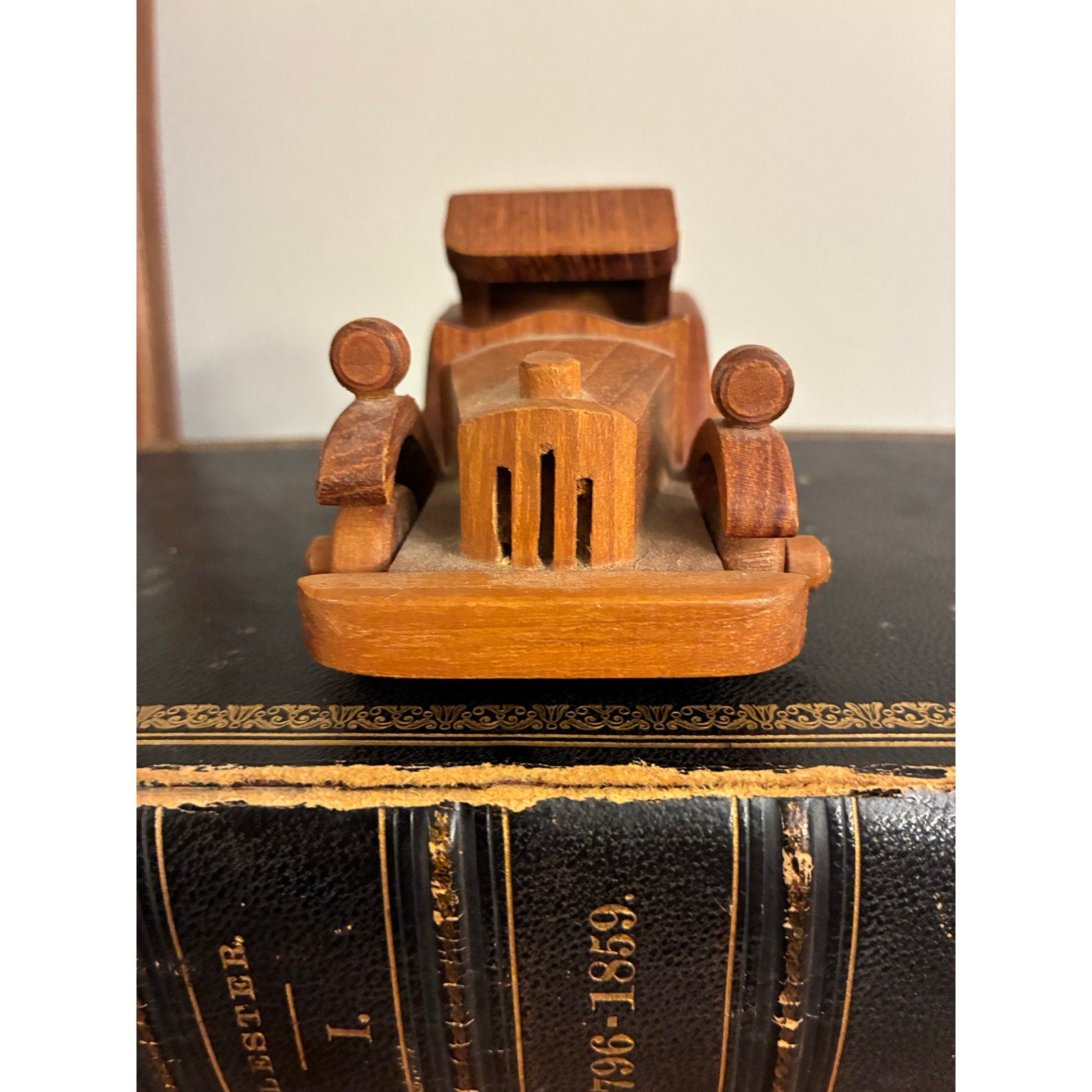 Vintage Hand-Carved Wooden Toy Car – Folk Style