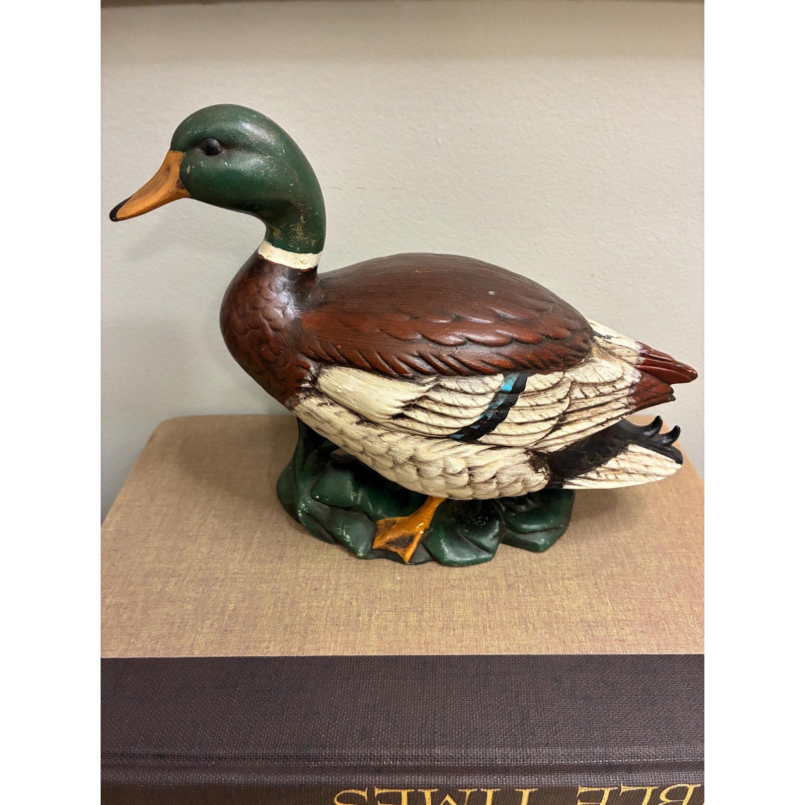 Vintage Hand-Painted Porcelain Duck Figurine – Decorative Bird Sculpture