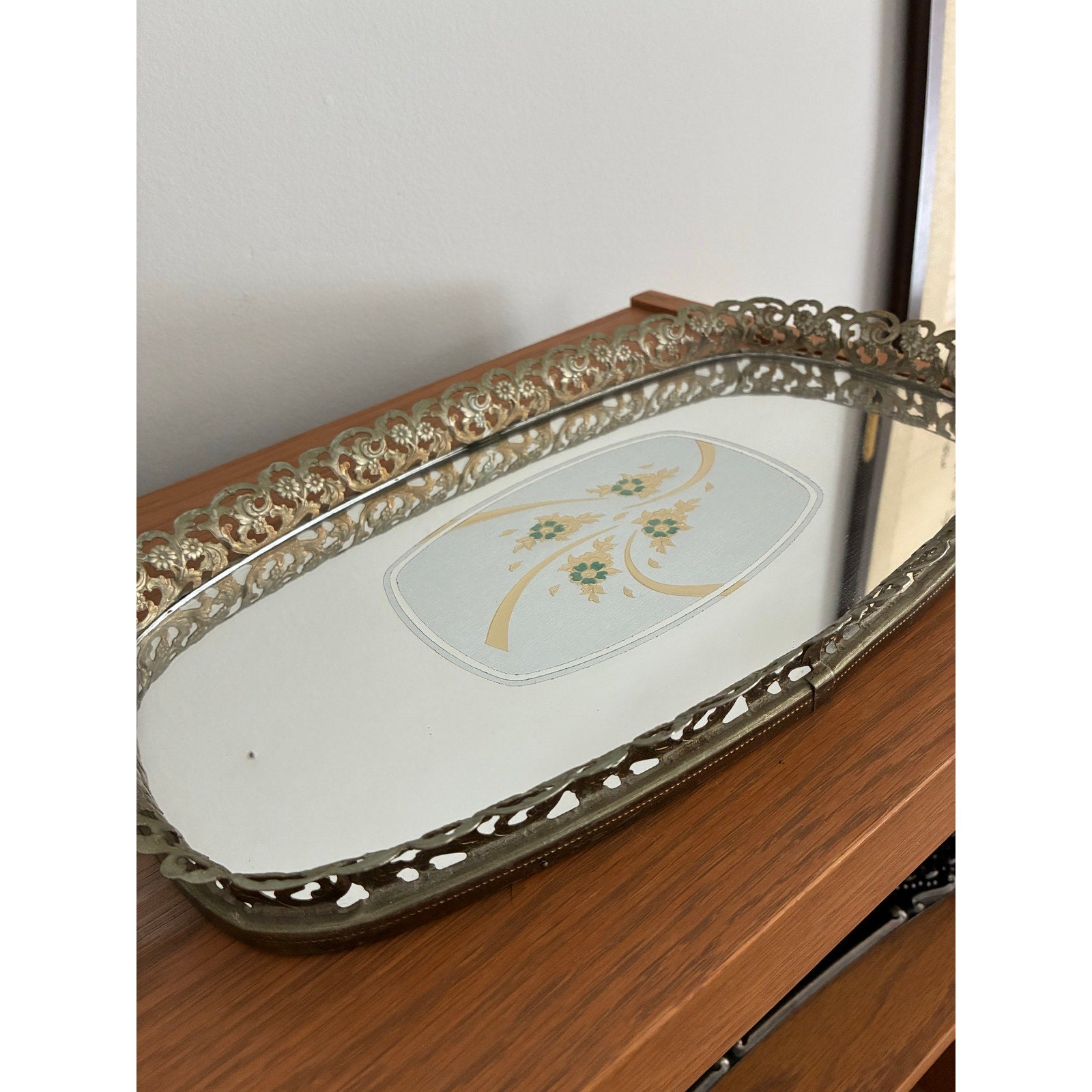 Vintage Oval Brass Gold Tone Filigree Mirror Vanity Tray Floral Perfume Ornate
