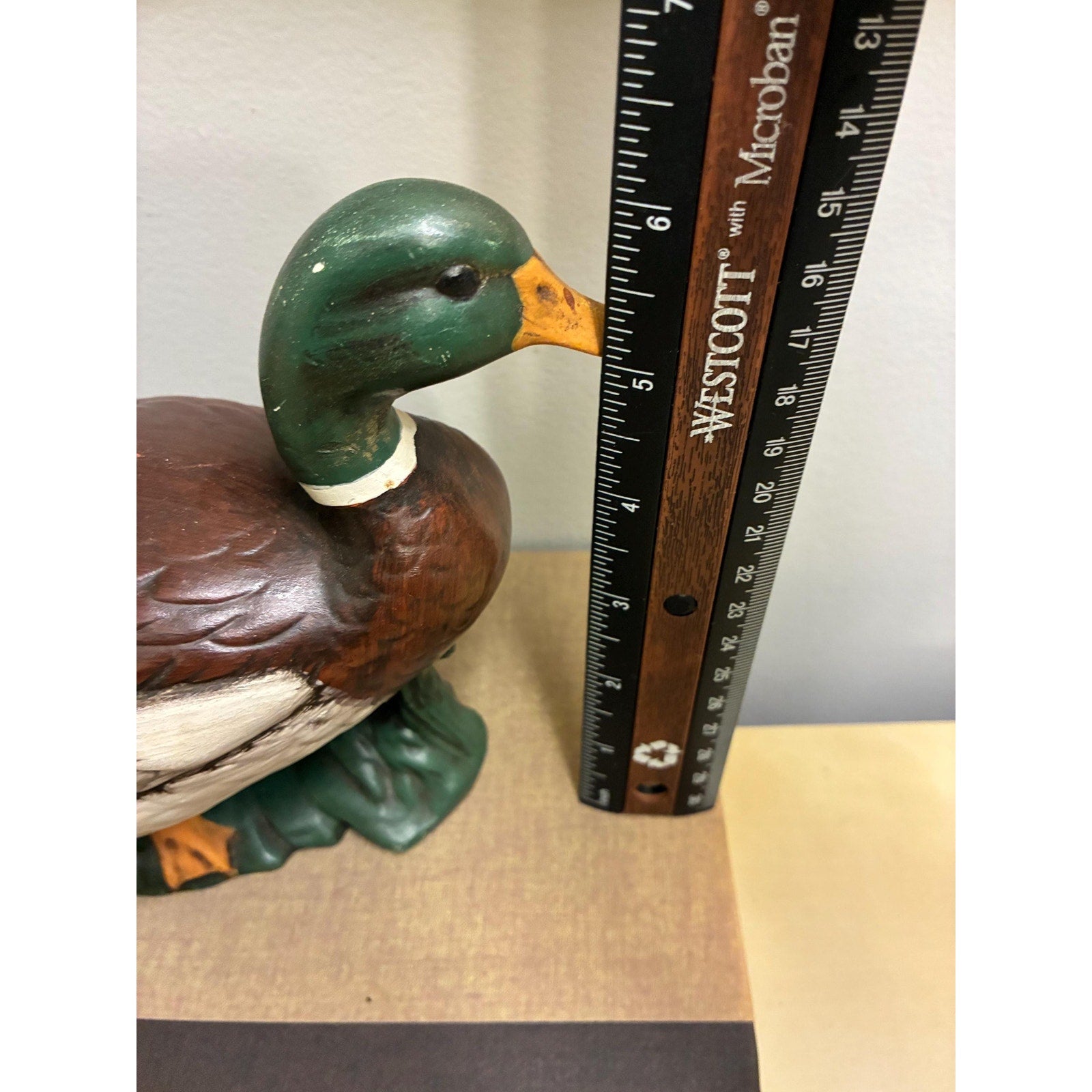 Vintage Hand-Painted Porcelain Duck Figurine – Decorative Bird Sculpture