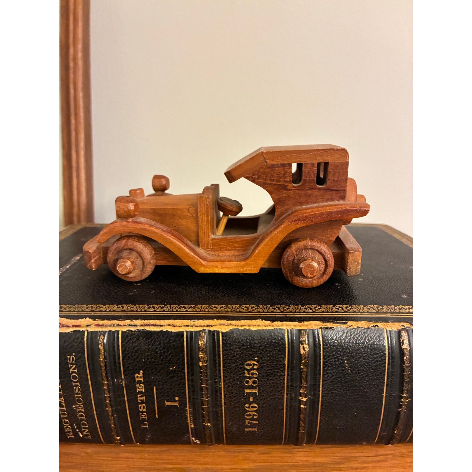 Vintage Hand-Carved Wooden Toy Car – Folk Style