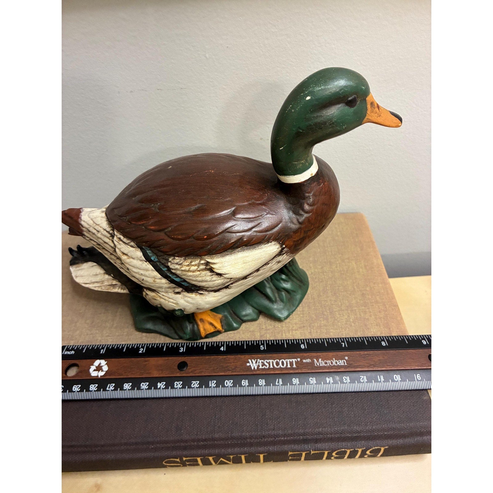 Vintage Hand-Painted Porcelain Duck Figurine – Decorative Bird Sculpture