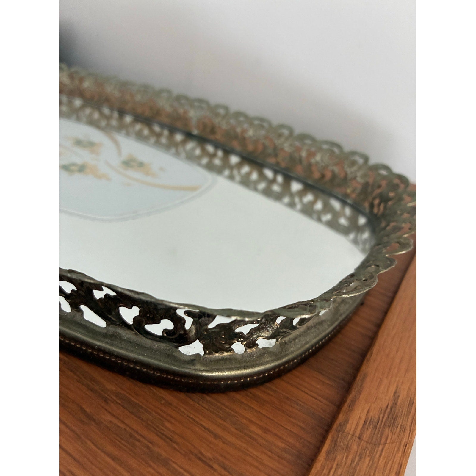Vintage Oval Brass Gold Tone Filigree Mirror Vanity Tray Floral Perfume Ornate